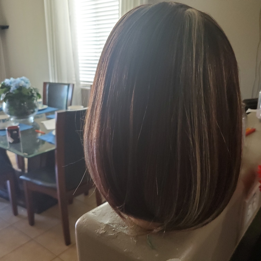 Custom wig - Picture 2 of 3